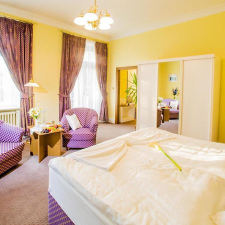 Hotel Veba بروموف المظهر الخارجي الصورة