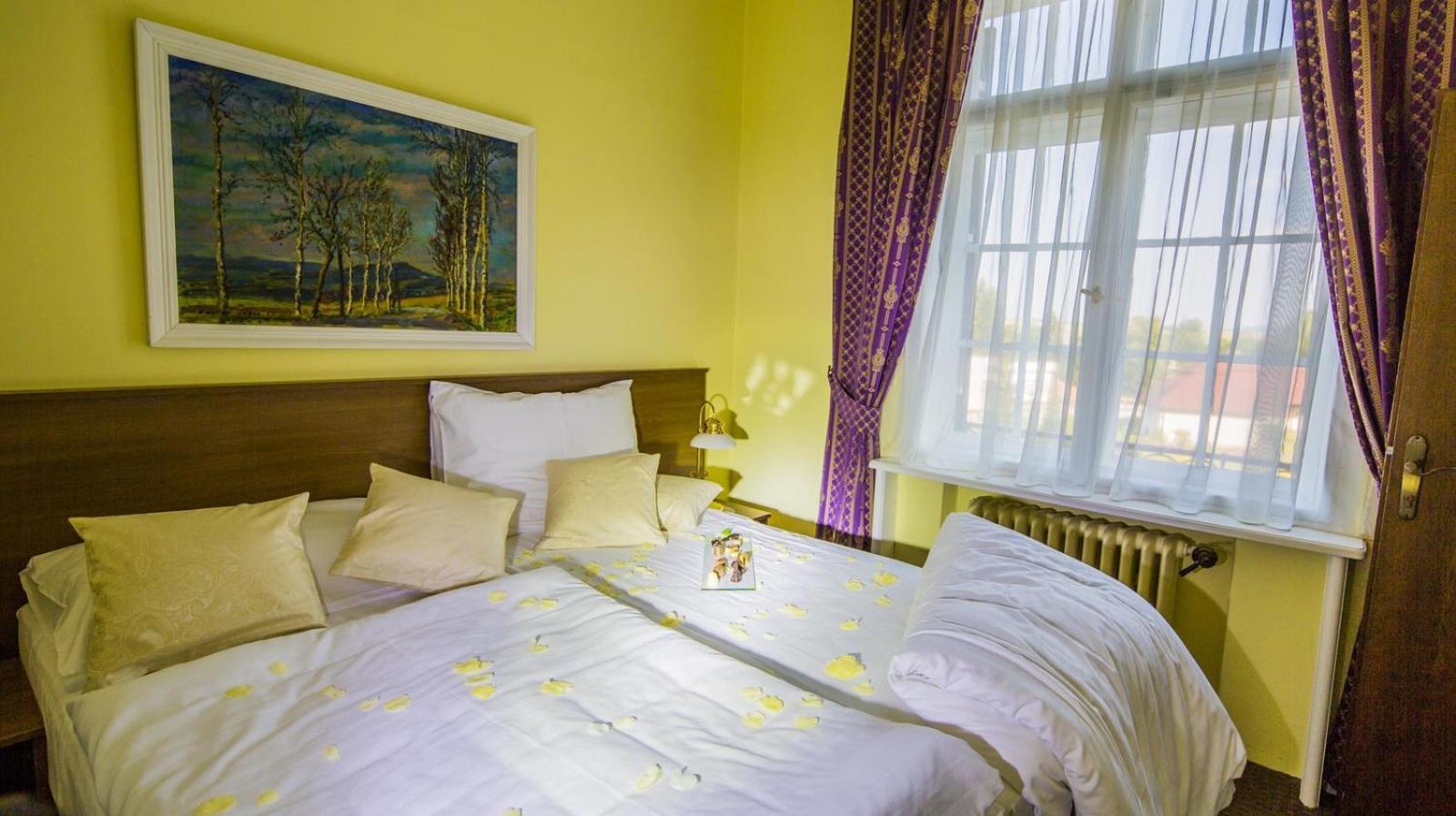 Hotel Veba بروموف المظهر الخارجي الصورة